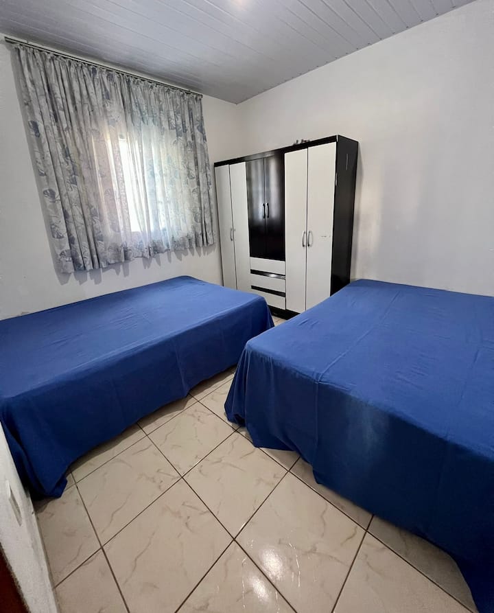 غرفة النوم 4.