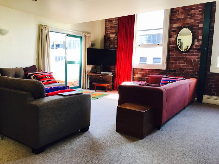 Apartment lounge for you to use...
