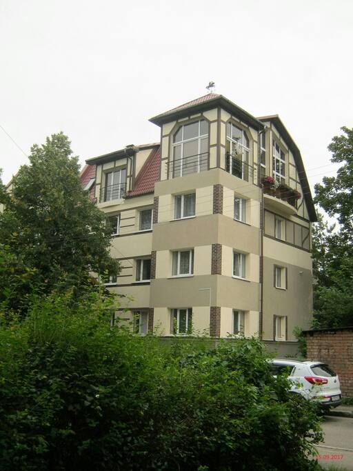 жилой дом. residential building