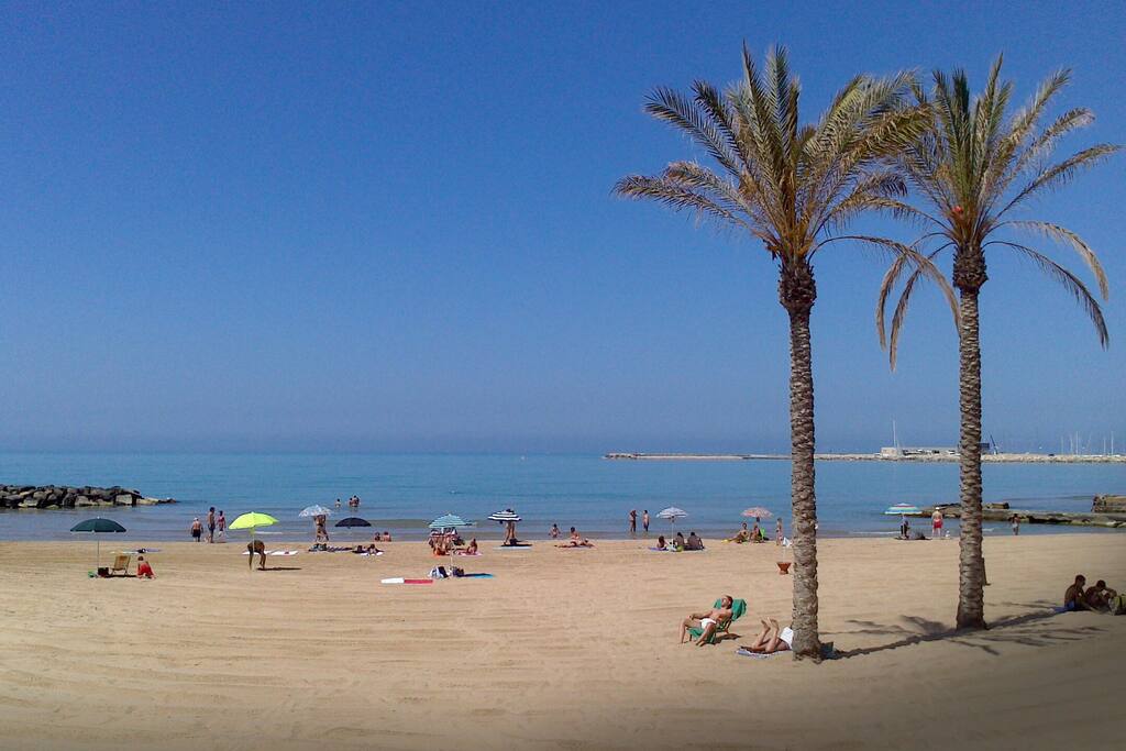 Spiaggia Lungo mare Andrea Doria , Marina di Ragusa