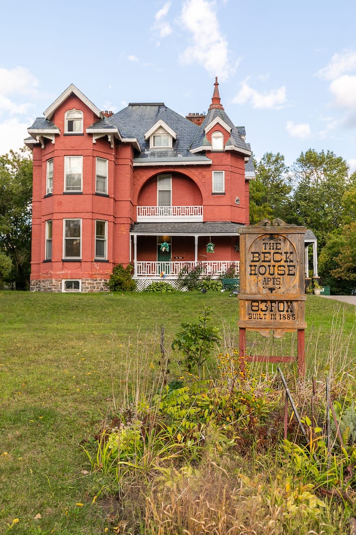 The Haunted House Apt 302 Apartments for Rent in