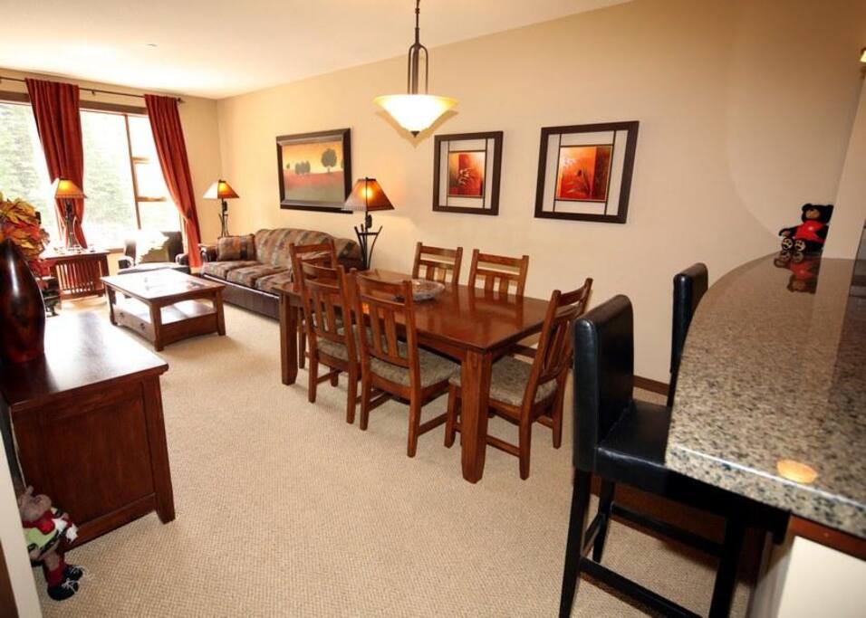 ST21DinningRoom