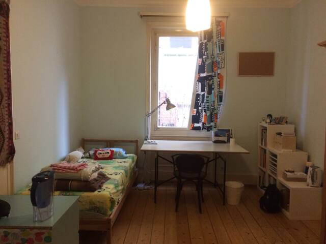 quiet room in city center Esslingen (Stuttgart)