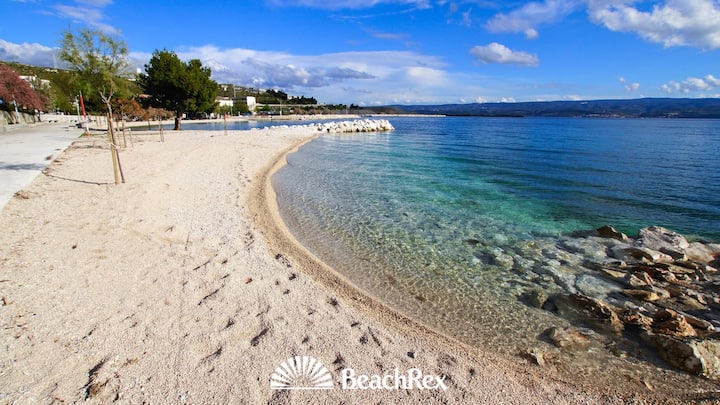 Apartment Pia-sea View, Sunny And Spacious - Omiš