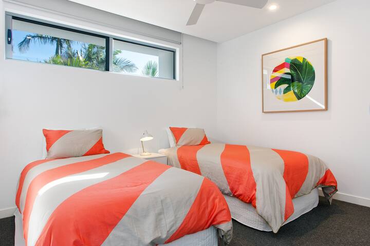 Bluey's Beach House  - 4 Bedroom 