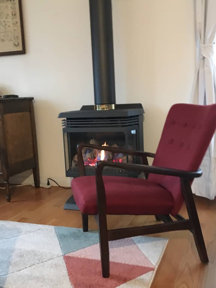 Bright, Clean Studio In Charming Old Wethersfield - Hartford, CT