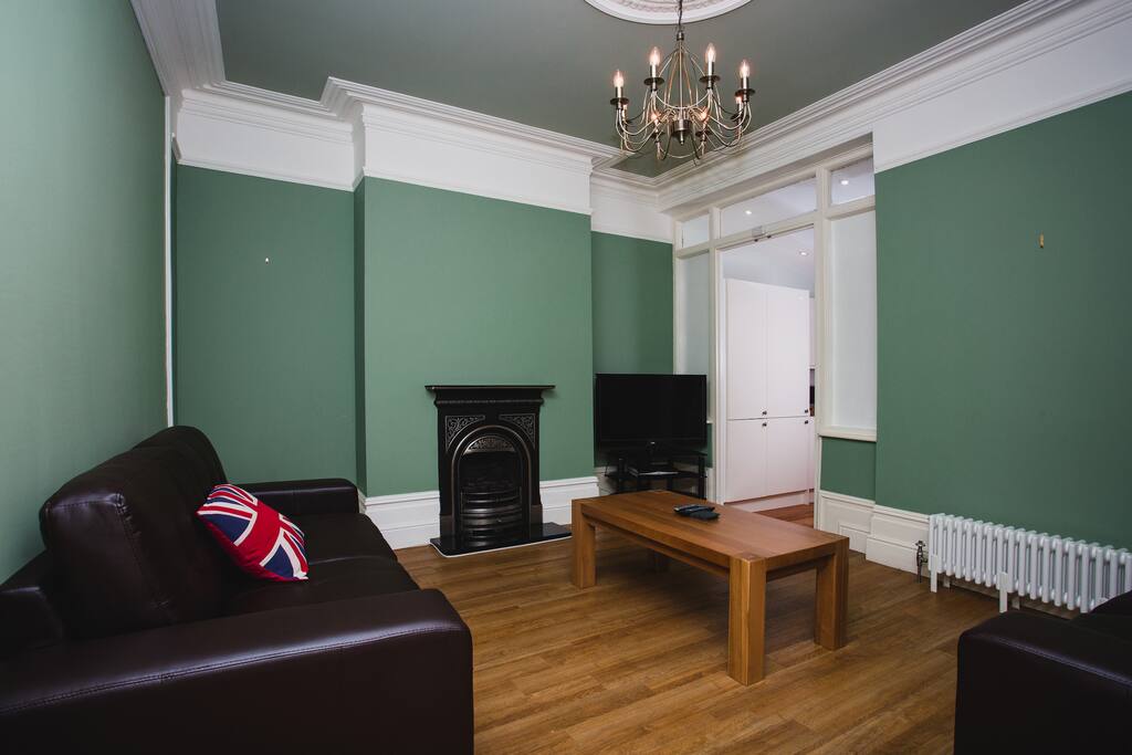 Lounge has sky+ HD with Sports and Movies channels, plus unlimited fibre wifi