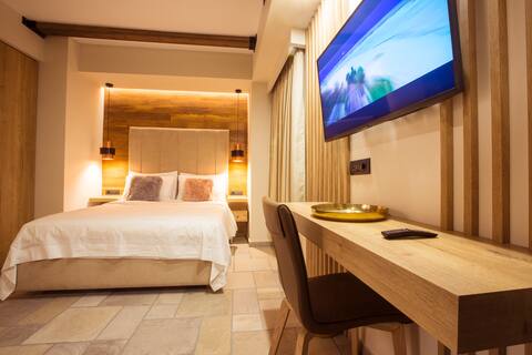 Deluxe suite EVRIDIKI