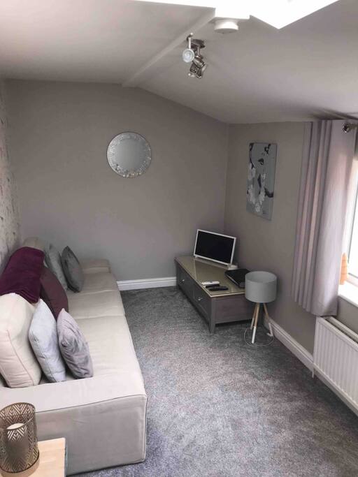 Lounge with large sofa bed if required.