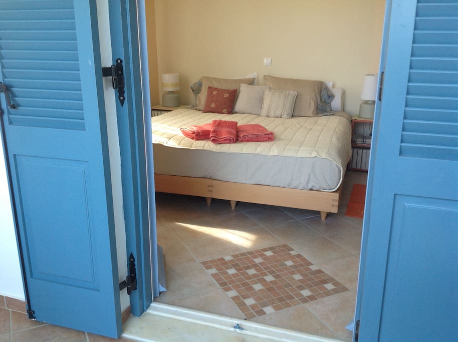Second bedroom in the main house. Coco mat beds.