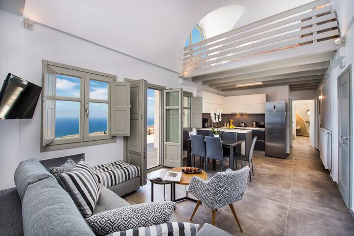 Assyrtiko Villa, heated pool SeaView Theano Suites gallery image 2