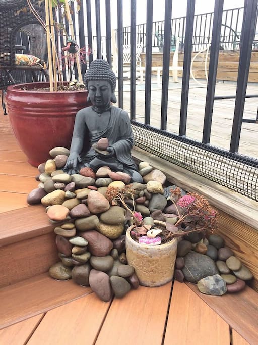 Tranquil deck