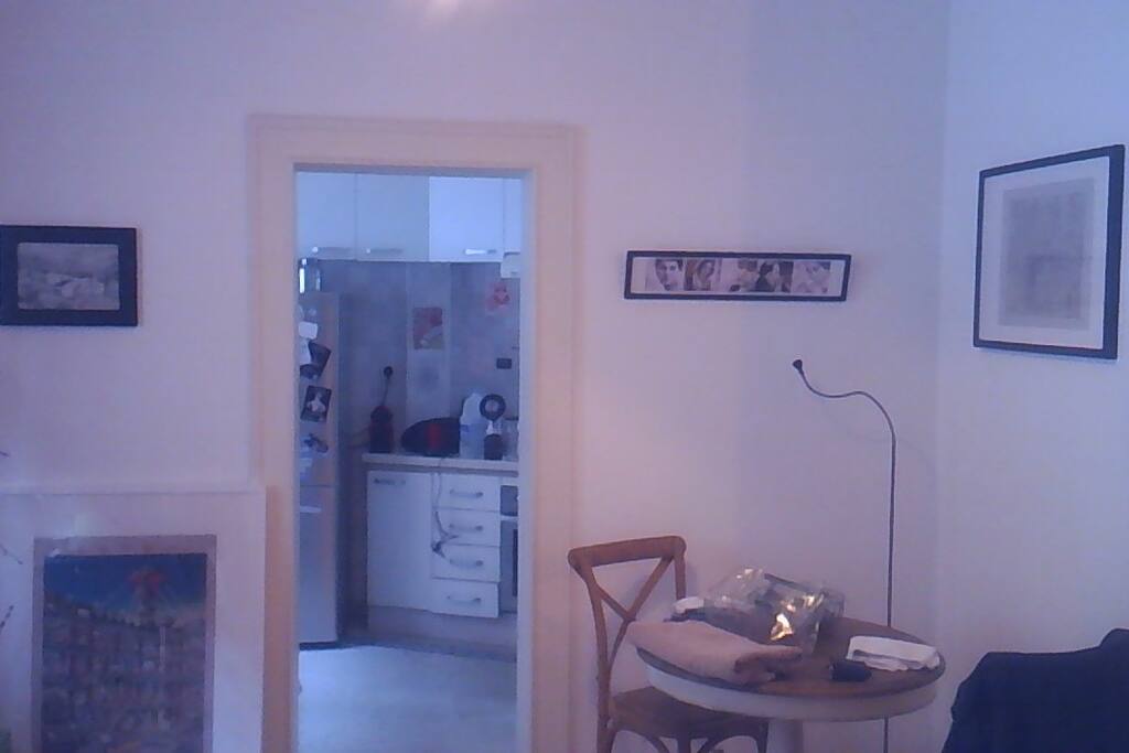 entrance to the kitchen from diner room