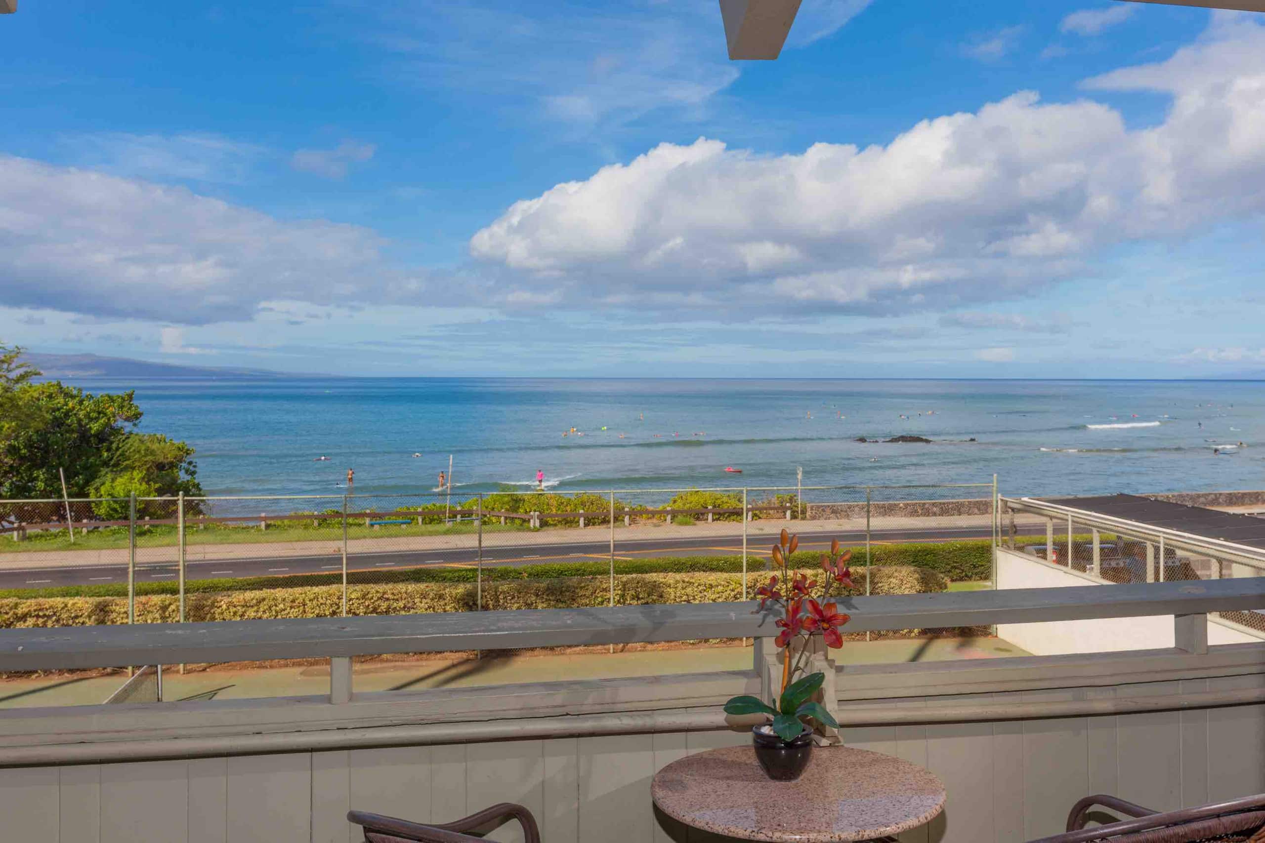 Condo in Kihei · ★4.91 · 1 bedroom · 3 beds · 1 bath - Image 1