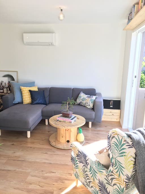 Loungeroom