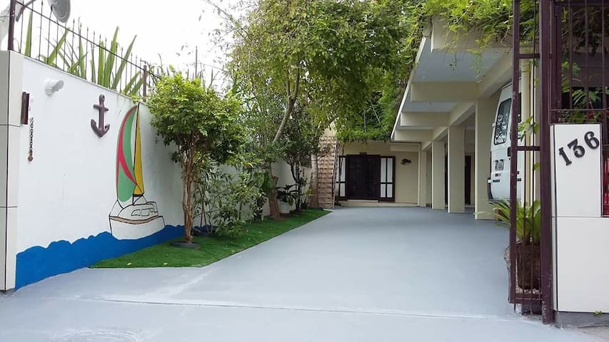 Apartamento em Canasvieiras a 300m da praia (solt)