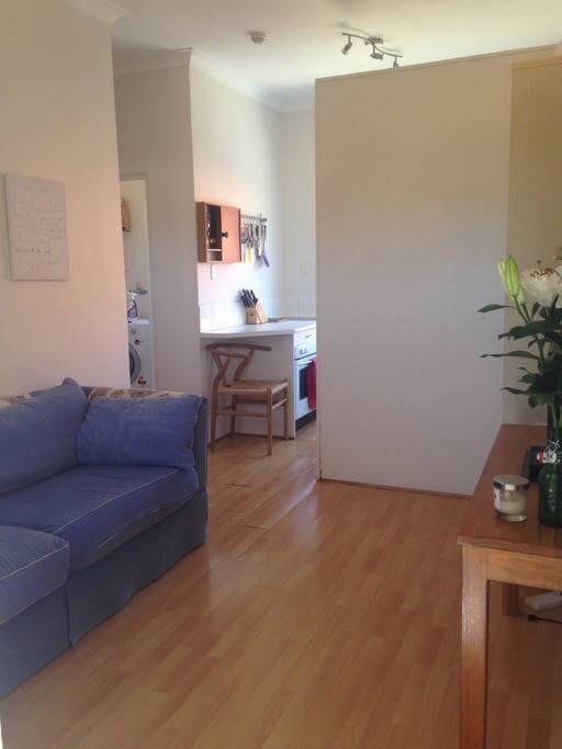 Cute one bedroom apartment - Apartments for Rent in 25+ best ideas about Small Apartment Decorating on Cute one bedroom apartment - Appartamenti in affitto a Cozy Cute One Bedroom - Apartments for Rent in Oakville 1 Bedroom Apartments Gainesville Cute One