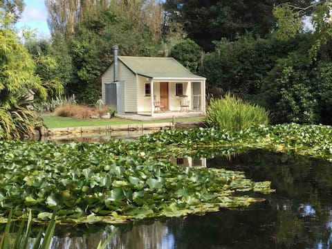 Lake Cottage , 