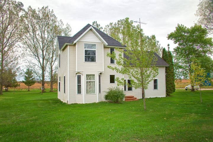 Malone's Guest House - Photo 2
