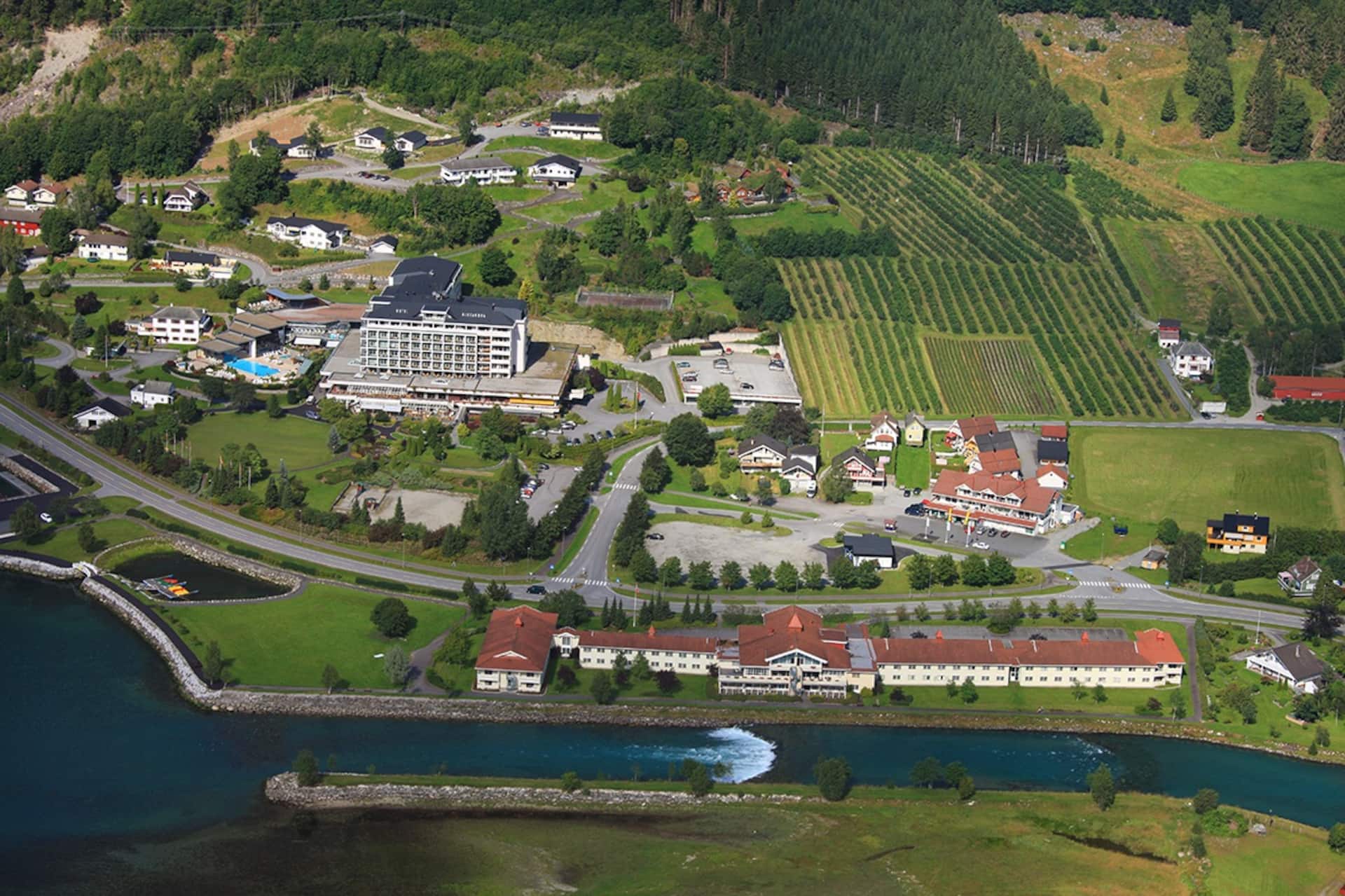 Close to fjords and mountains