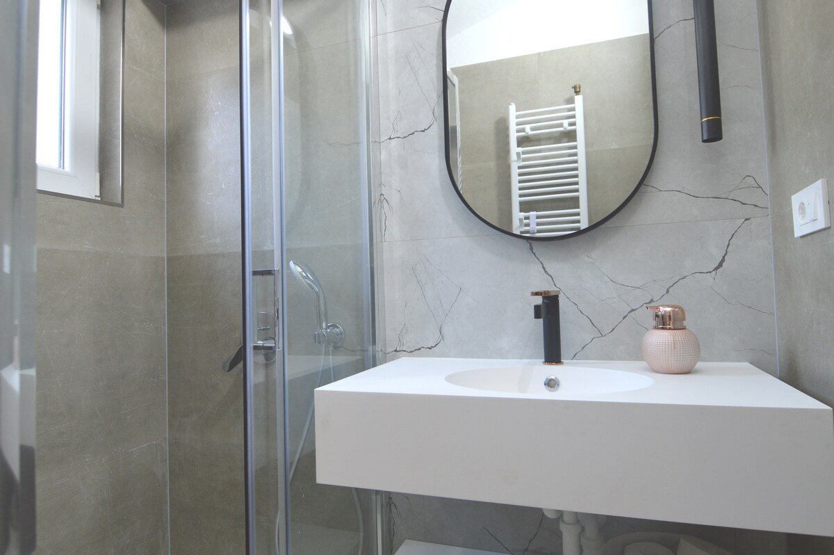 Apartman 8 · Apartment A