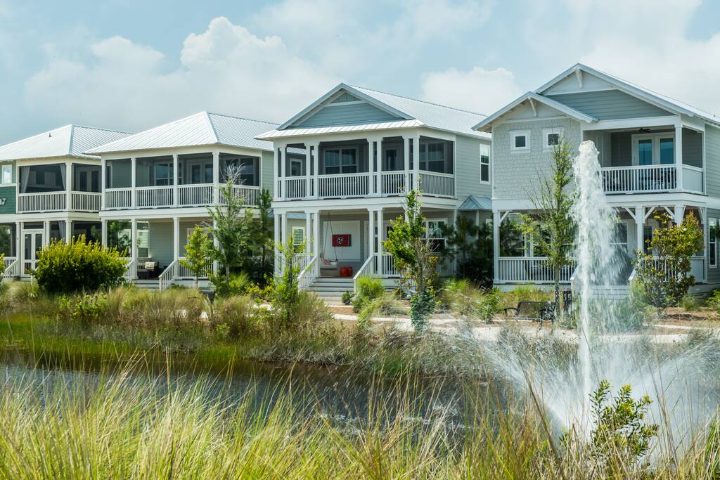 NatureWalk Homes!