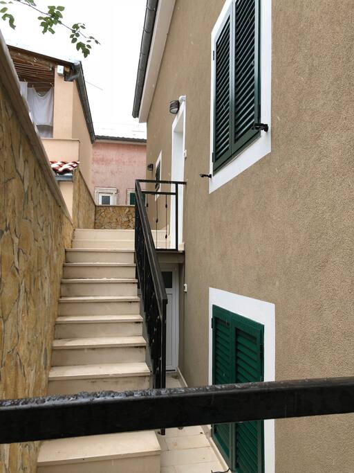 Ingresso dell’appartamento individuale