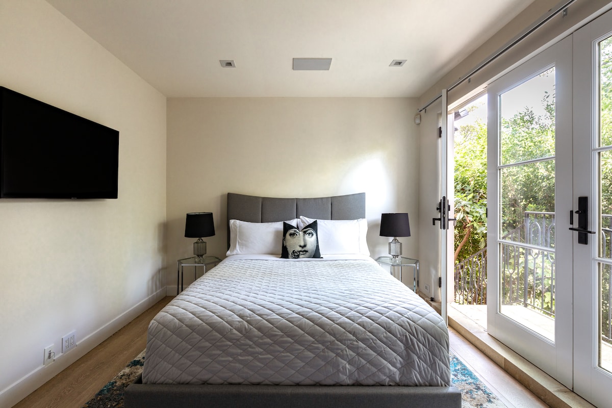 Υπνοδωμάτιο 5