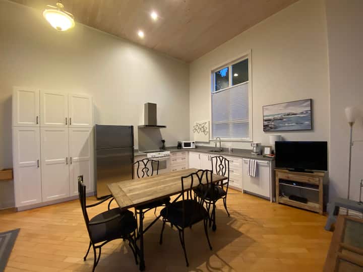 8 Best PetFriendly In Qualicum Beach, Canada Updated