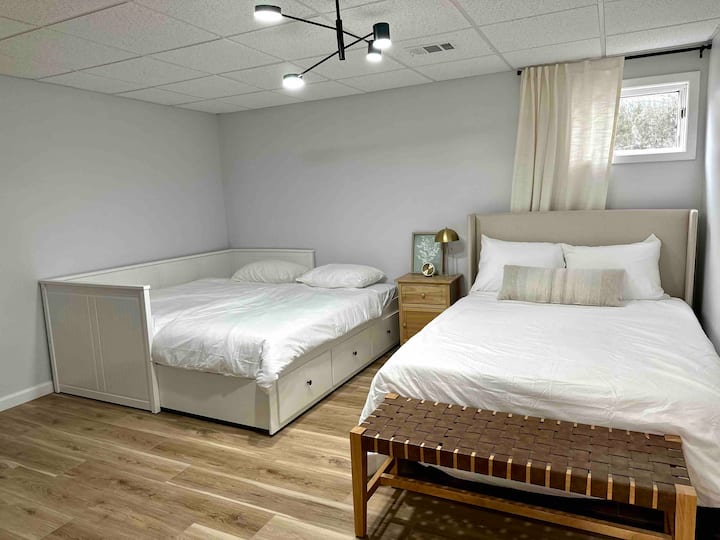 Სრული საწოლი და დღის საწოლი