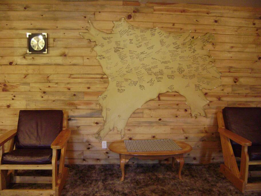 living room alcove area