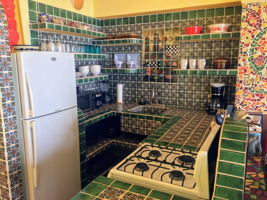 Fully-equipped kitchen