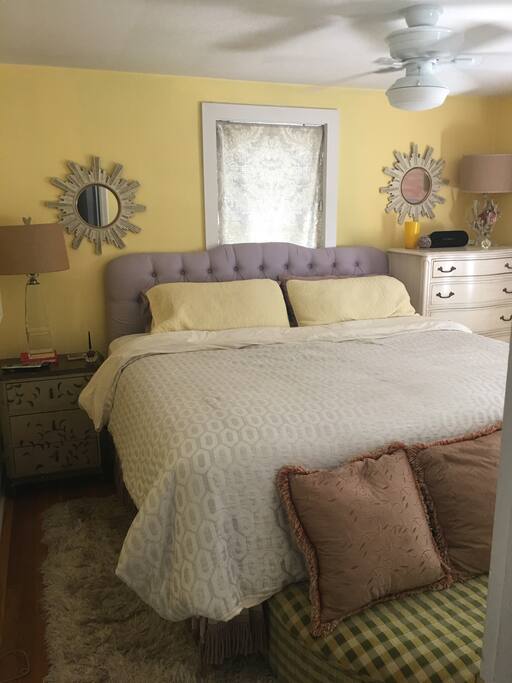 Master bed room King bed and TV