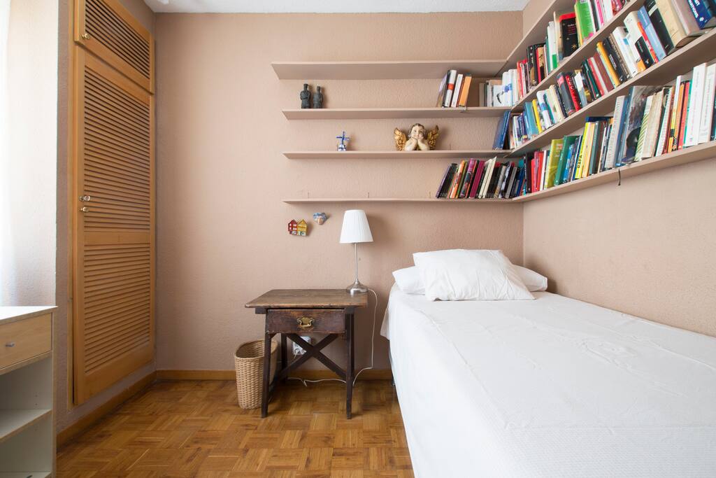 room carlota
