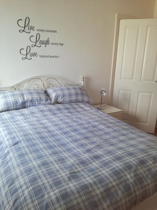 Double bedded room.. rear facing