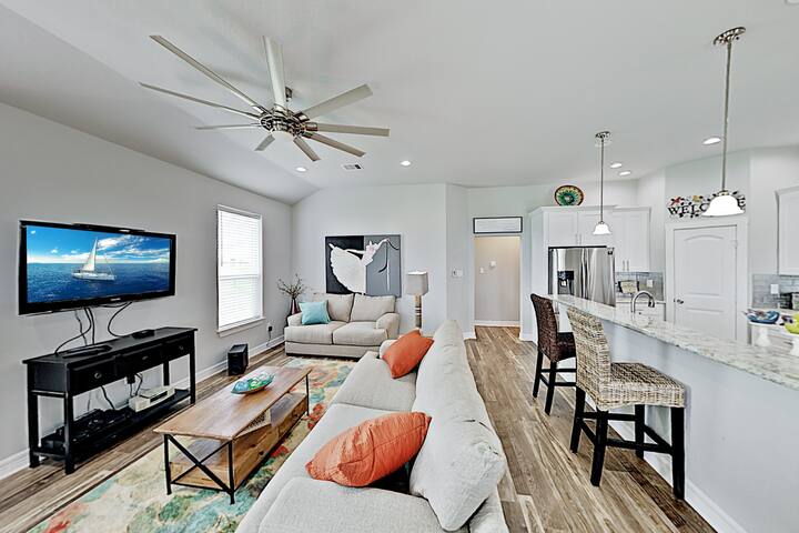 Chic New Island Escape Walk To Beach Houses For Rent In Galveston Texas United States Chic New Island Escape Walk To Beach Houses For Rent In Galveston Texas United States
