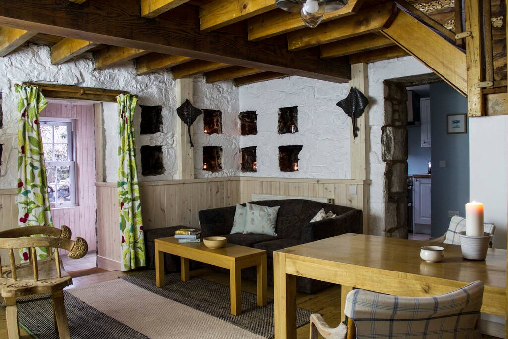 Cosy Sitting-room