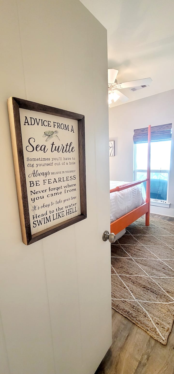 Secondary "Sea Turtle" bedroom