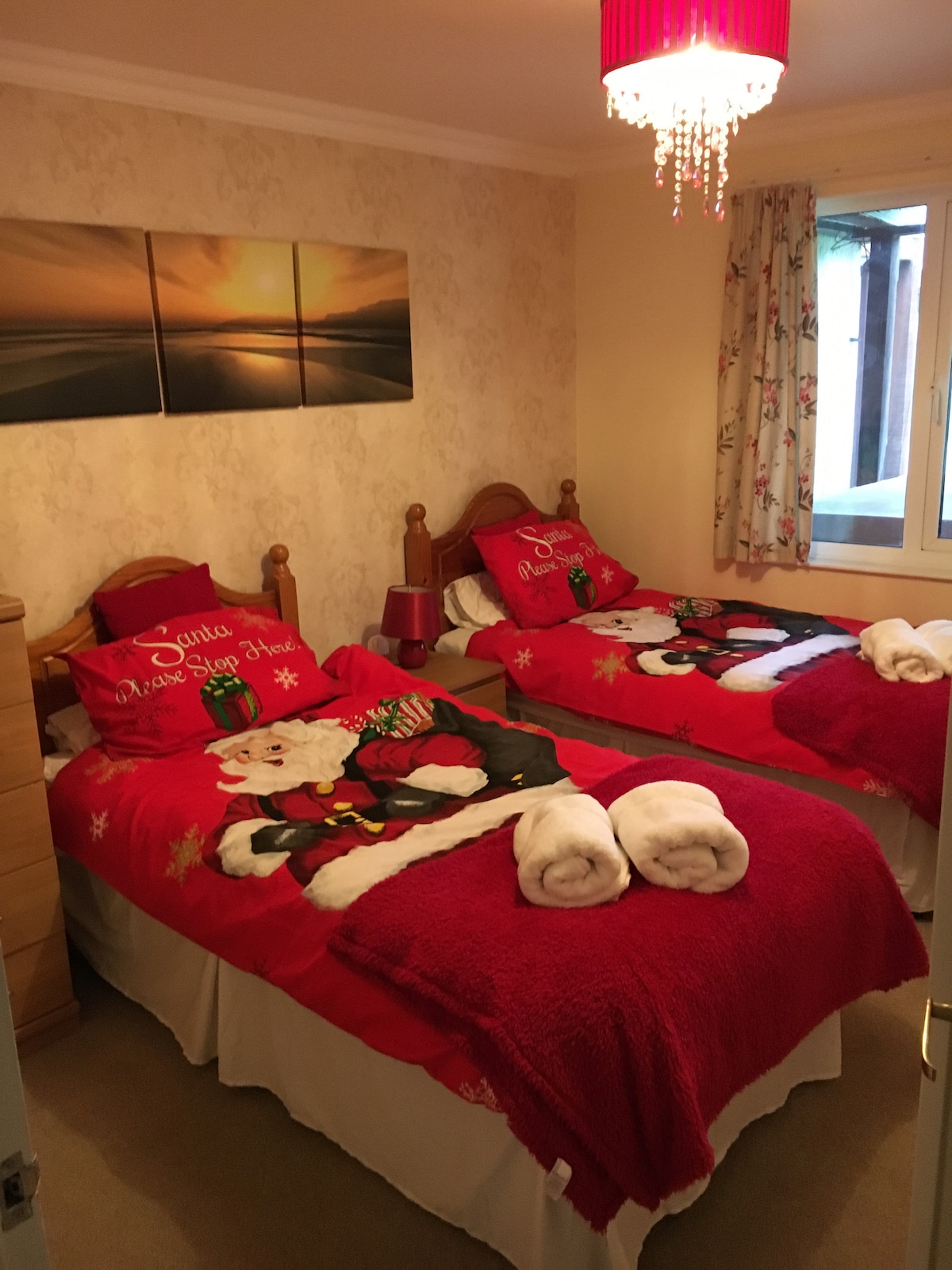 Bedroom 2 at Christmas