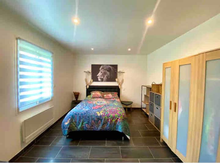 غرفة النوم 2