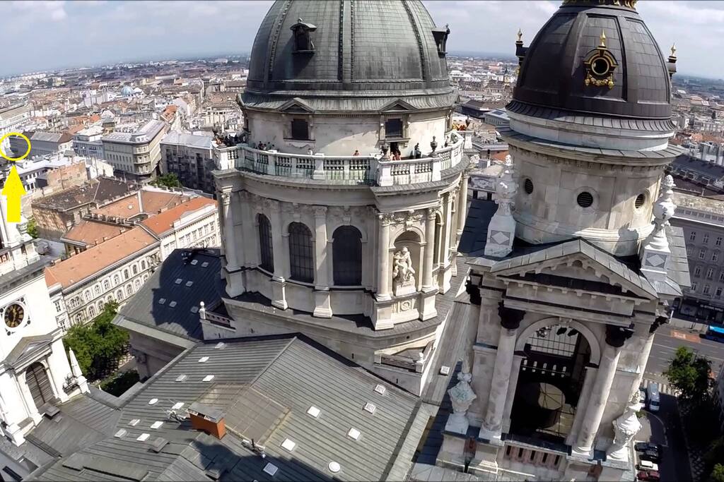 My apartment from Saint Stephen's Basilica - (1 minute)
