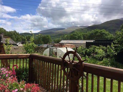 Glenmhor Log Cabin