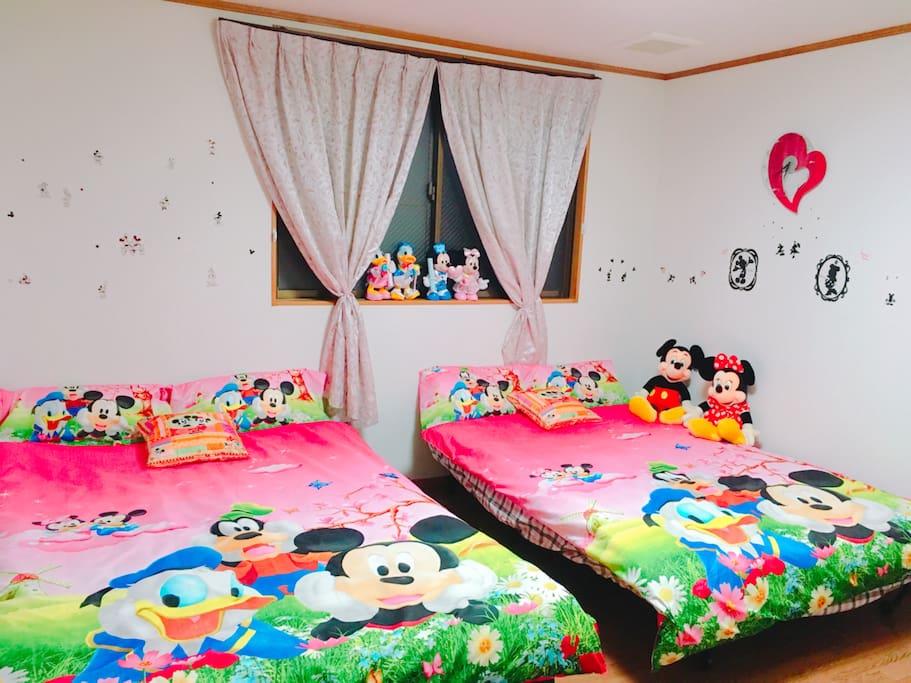 bed room.