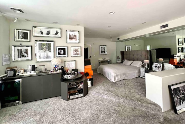 Habitación principal enorme