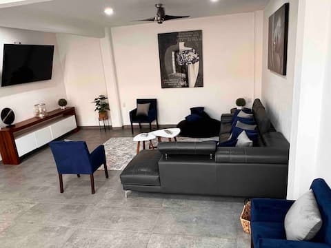 Top performing Airbnb: Luxury villa +20 people heated pool Morelos in Yautepec De Zaragoza