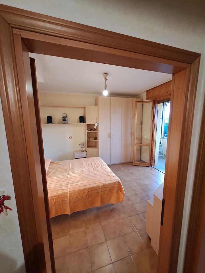 غرفة النوم 1