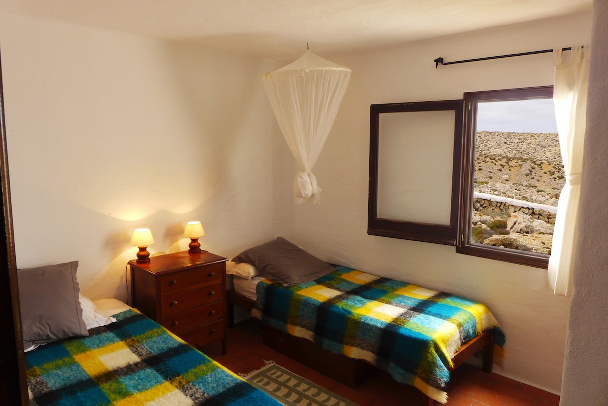 Habitacion 2, planta baja.