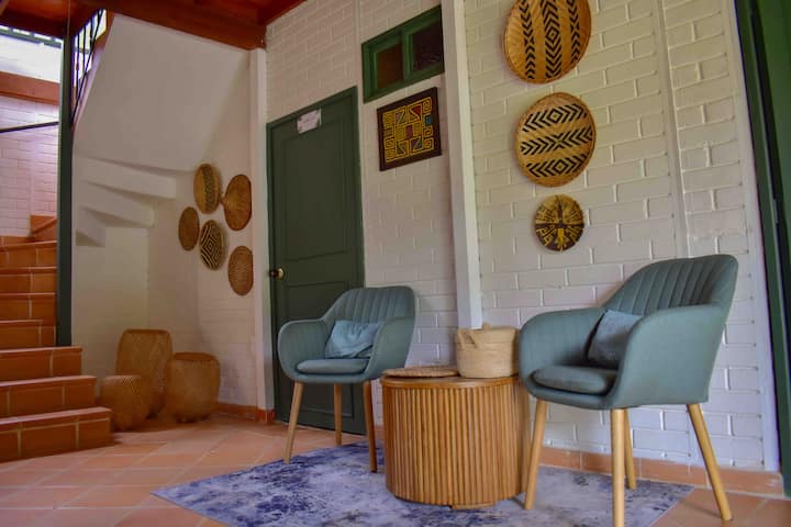 Hermosa Finca De Descansco Con Pisicina - Sopetrán