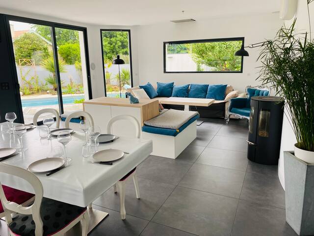 Villa climatisée, piscine chauffée gallery image 5