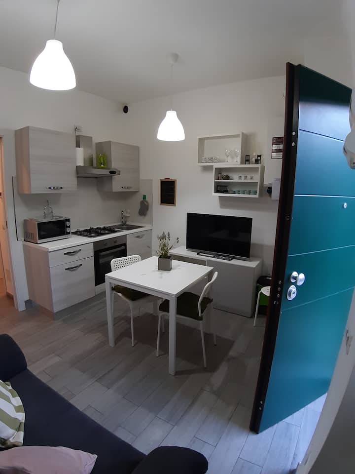 La Ringhiera di Gorla MM1 Milan Apartments for Rent in Milano, Lombardia, Italy Airbnb